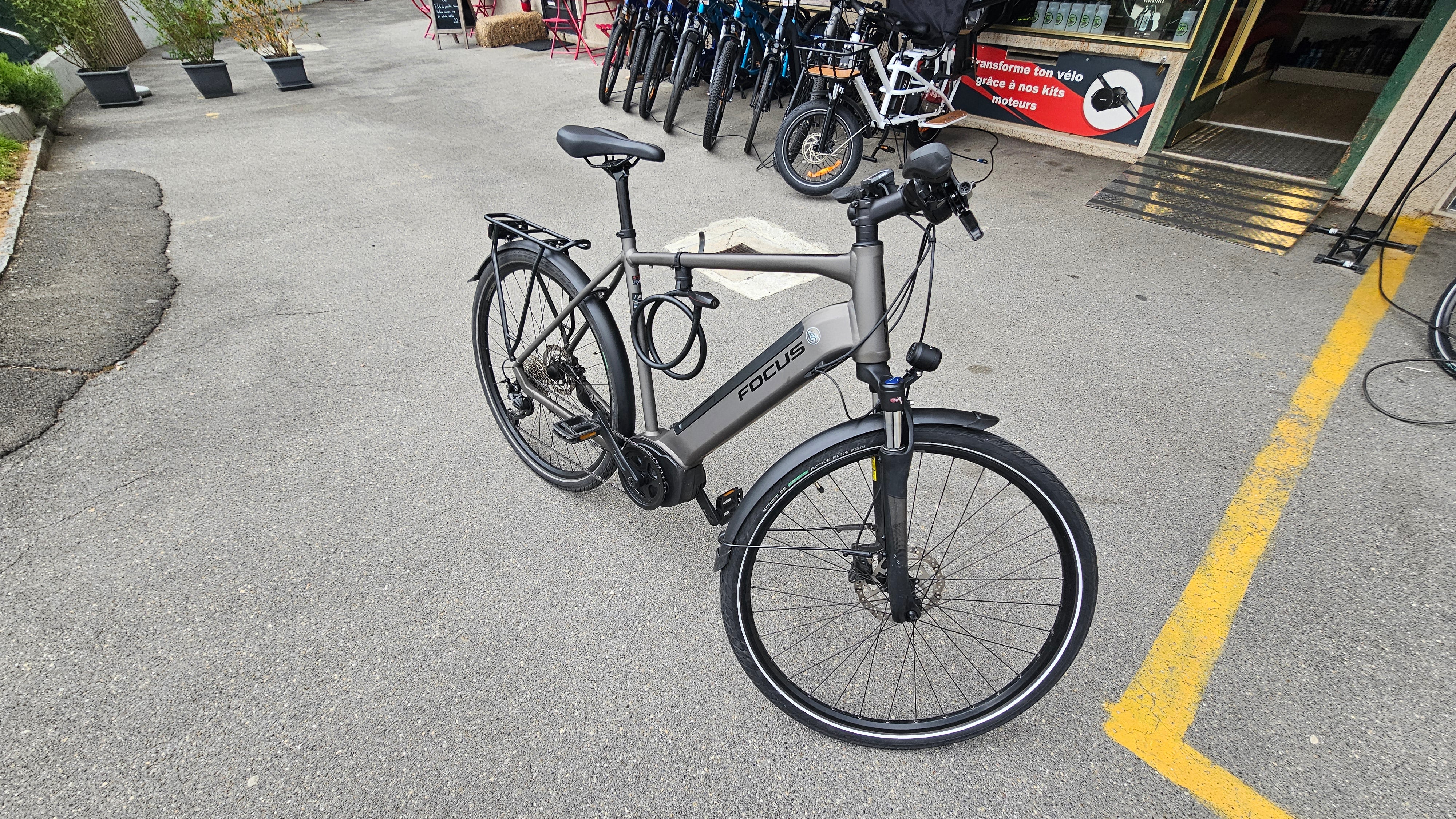 VERWENDET: Focus Planet Größe L