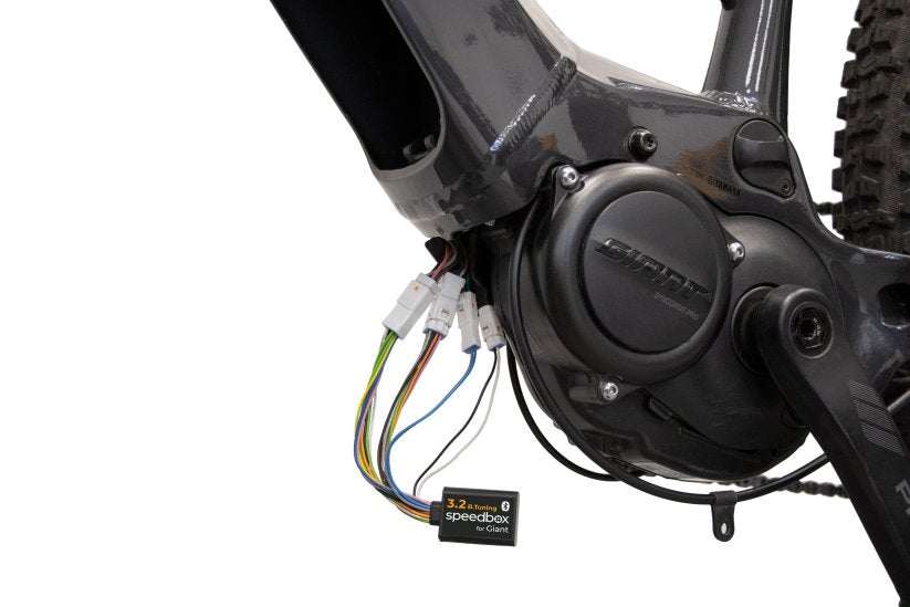 SpeedBox 3.2 B.Tuning for Giant